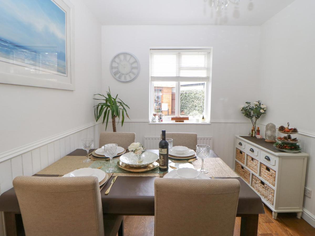 2 Hartburn Road Βίλα North Shields Εξωτερικό φωτογραφία