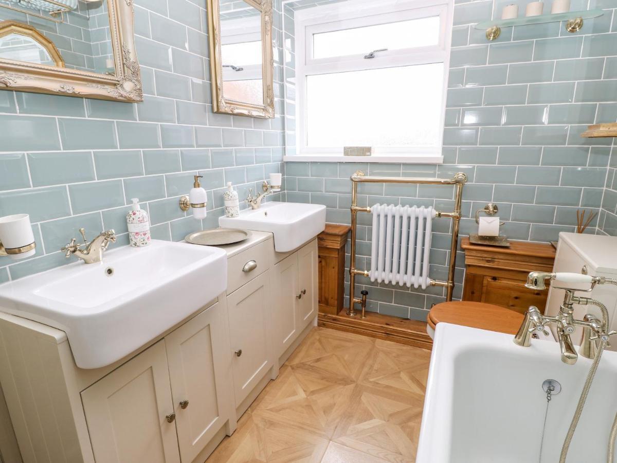 2 Hartburn Road Βίλα North Shields Εξωτερικό φωτογραφία